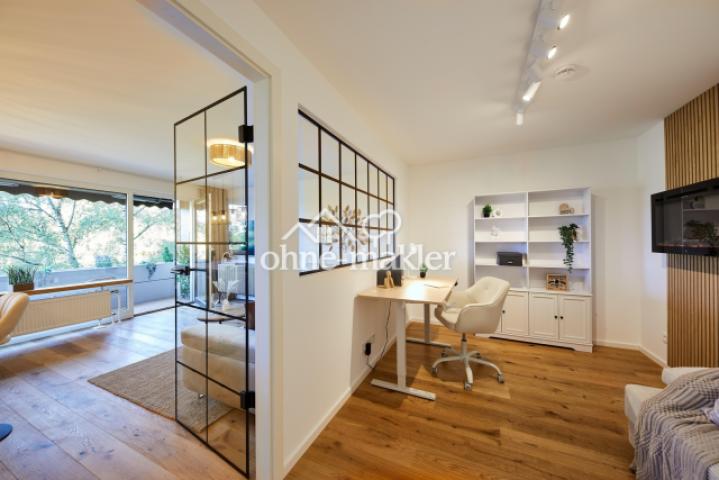 Home Office + Wohnzimmer