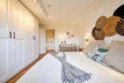Schlafzimmer + Kleiderschrank