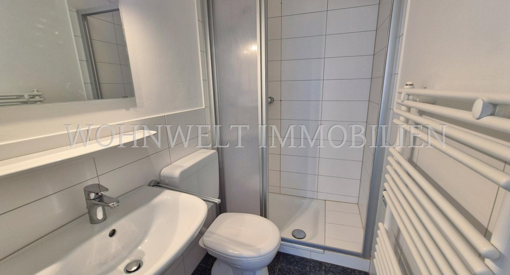 Badezimmer (Einliegerwohnung)