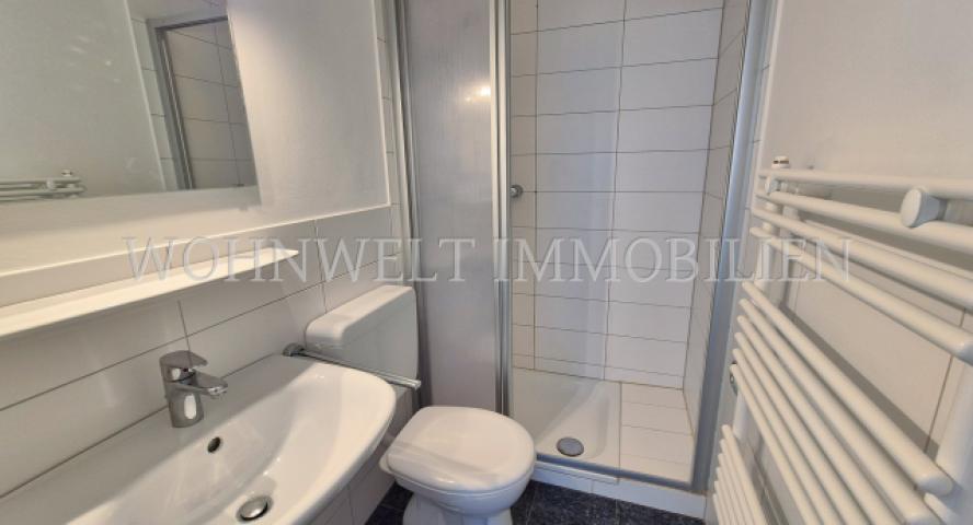 Badezimmer (Einliegerwohnung)