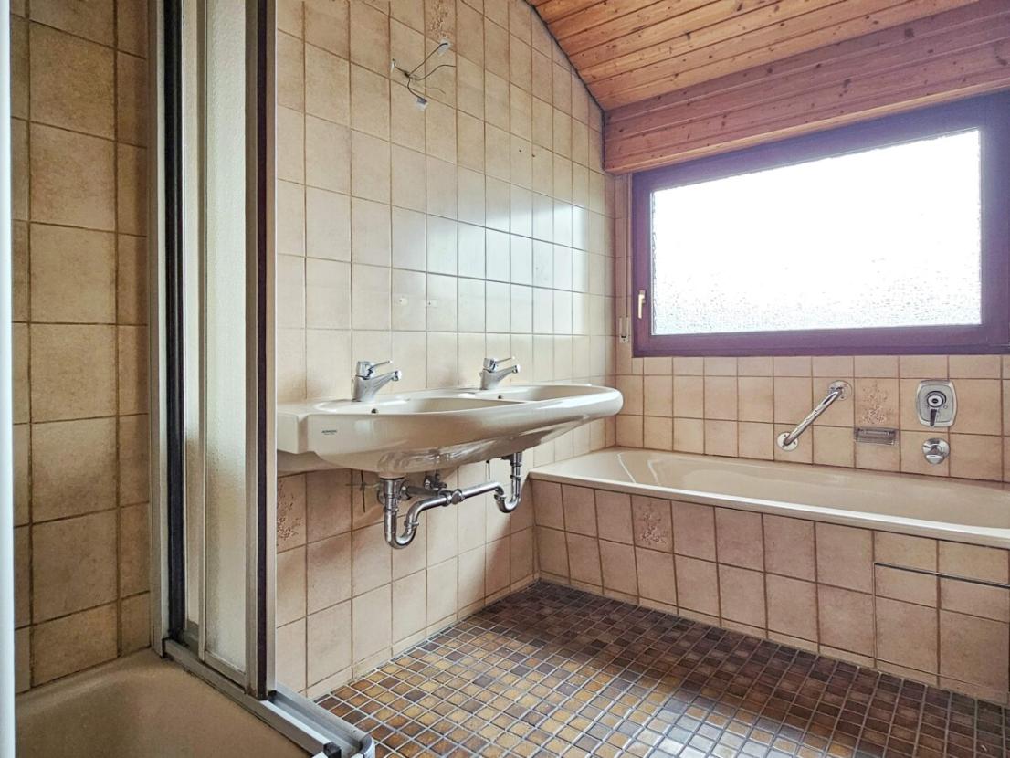 Dachgeschoss Badezimmer