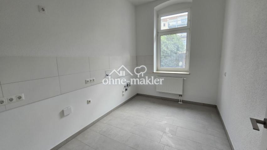 Küche reinschauend