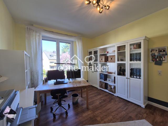 Büro 1
