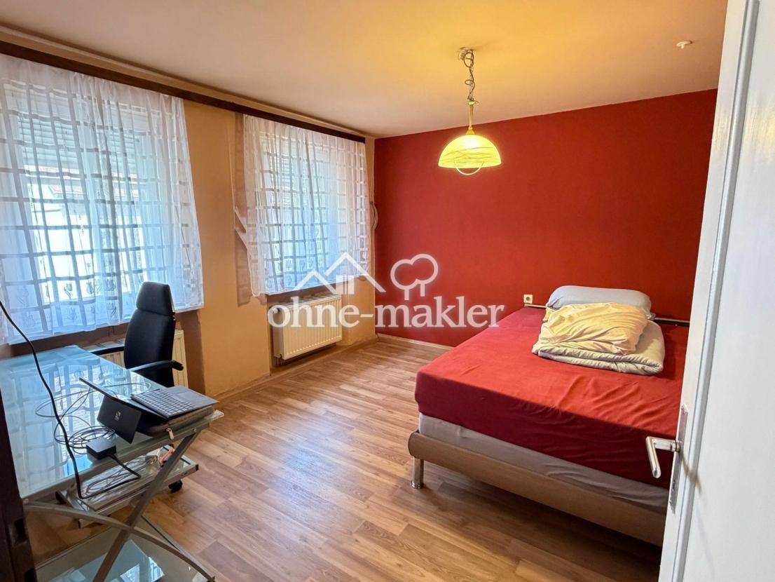 Schlafzimmer 2