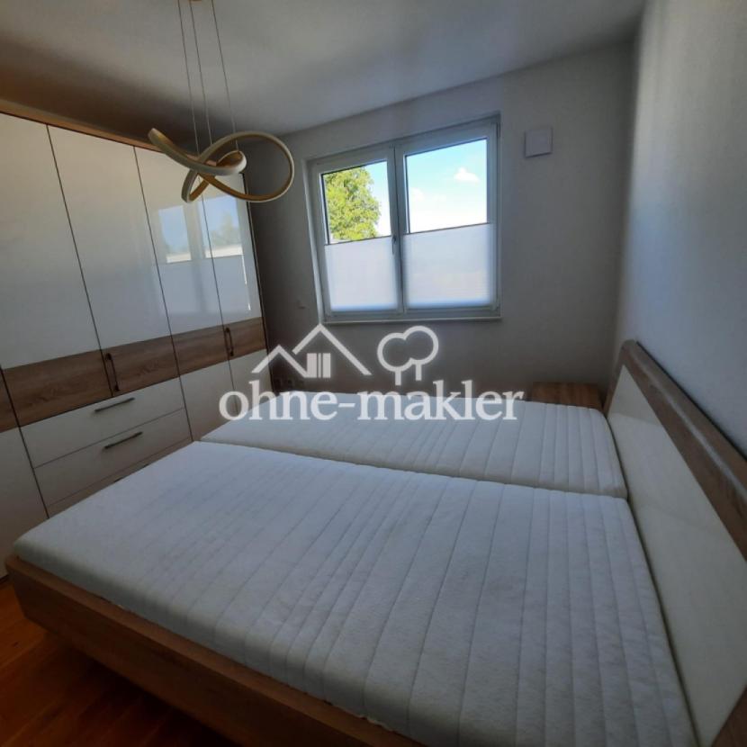 Schlafzimmer (Ost)