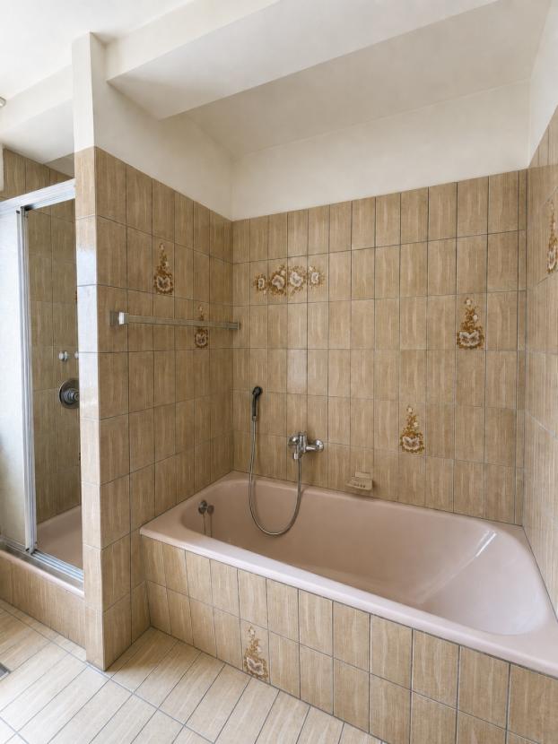 Badezimmer 1. OG Detail