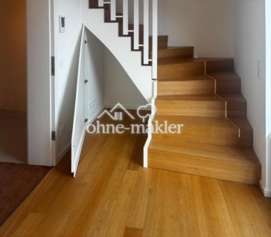 OG Einbauschrank unter Treppe