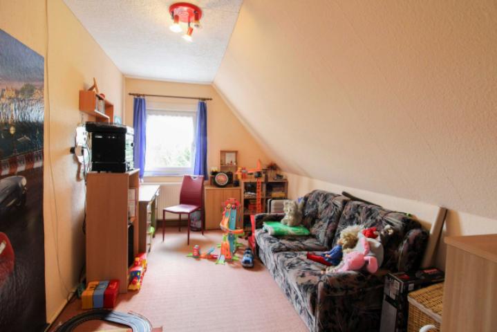 Kinderzimmer OG links
