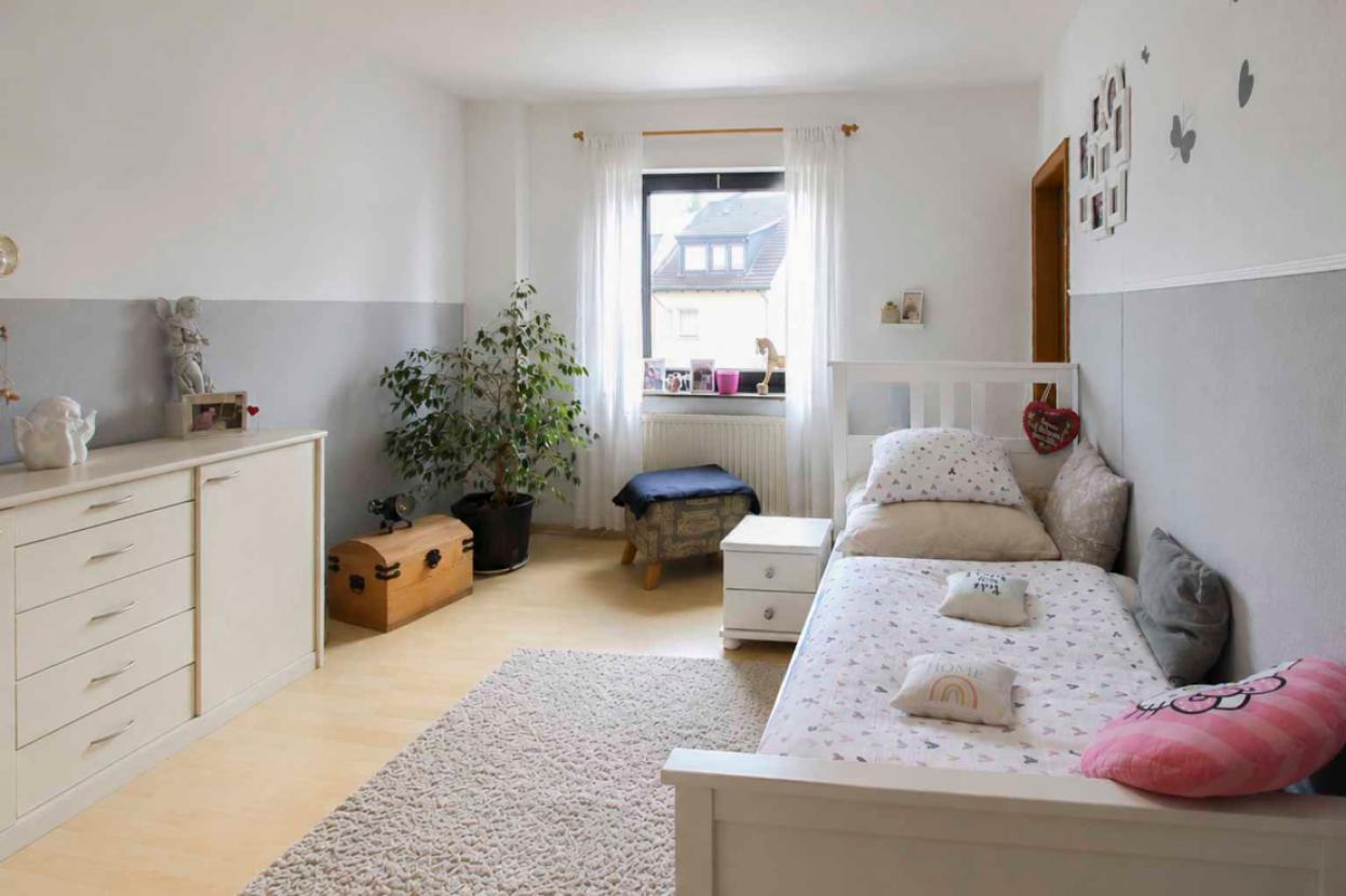 Schlafzimmer 2