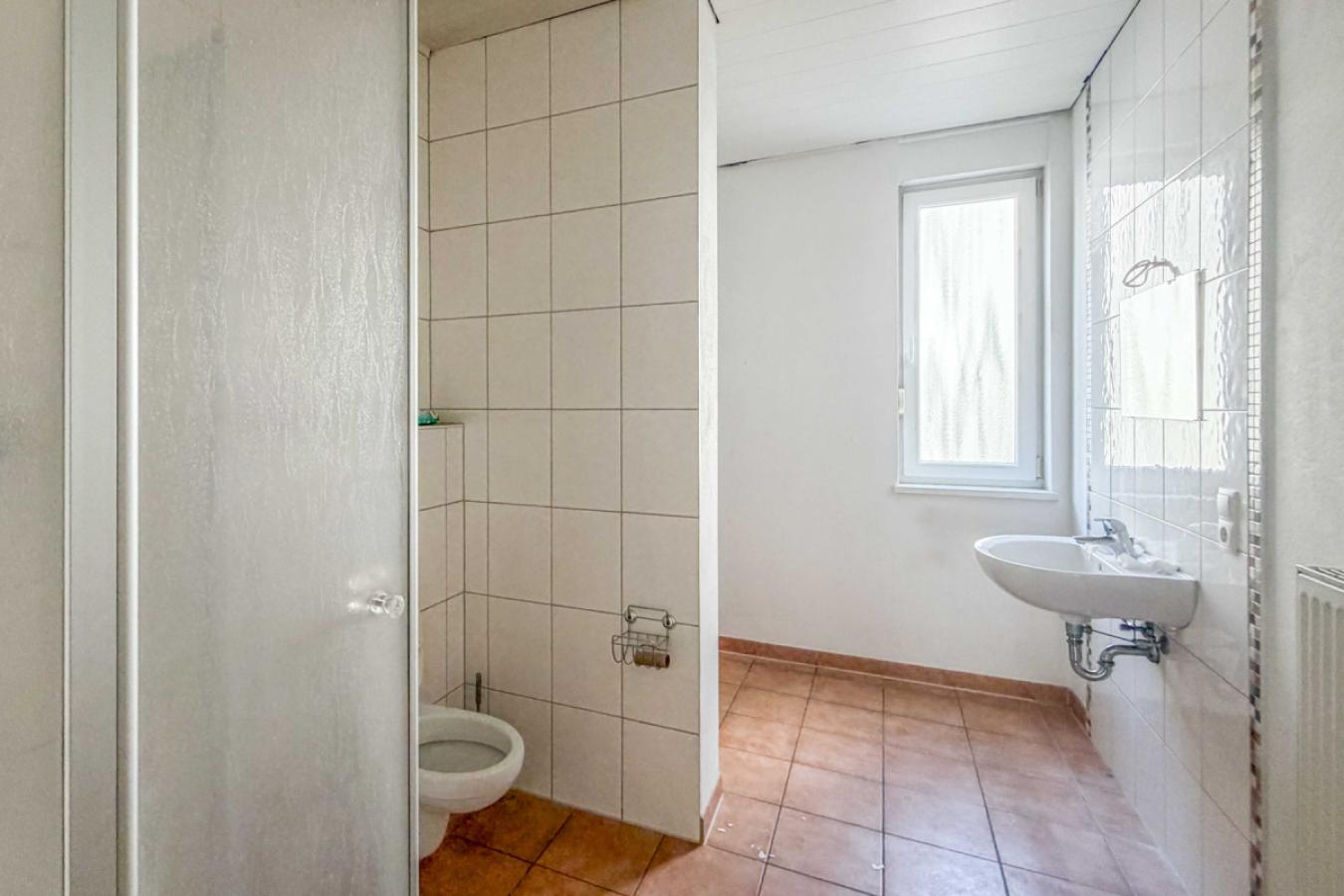 6-MFH Badezimmer EG