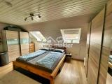 Helles Schlafzimmer