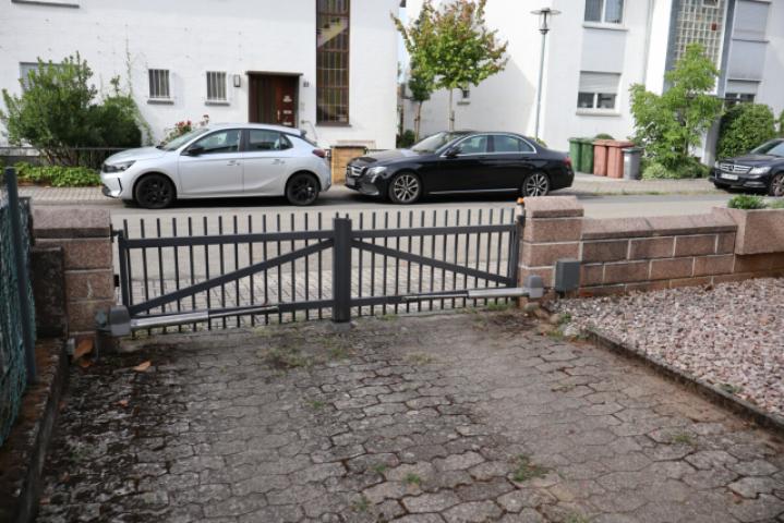 Eingang Zufahrt automatisch