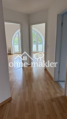 Flurblick in Schlafzimmer1+2