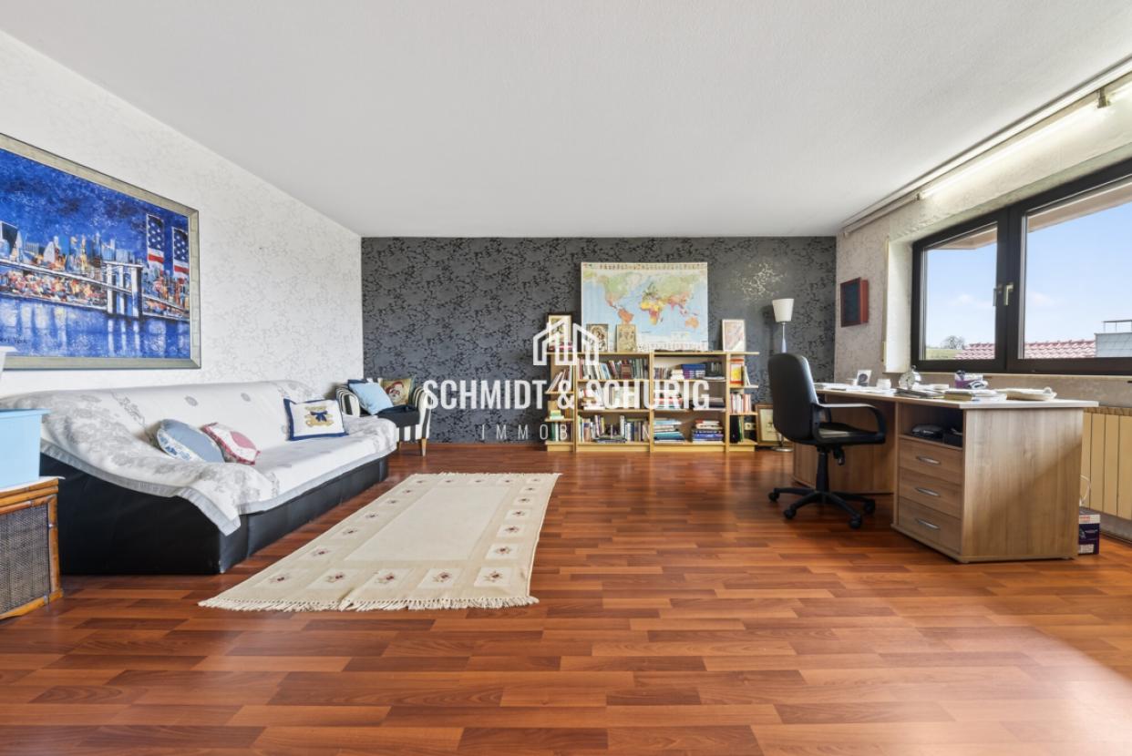 Arbeitszimmer