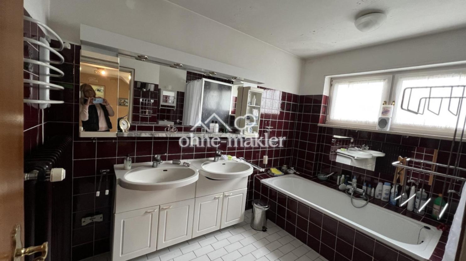 EG Badezimmer 1