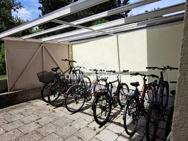 Fahrradabstellplatz
