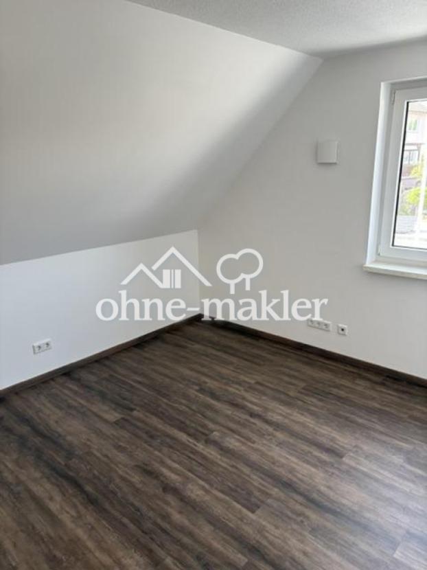 Schlafzimmer/Büro ETW2 DG