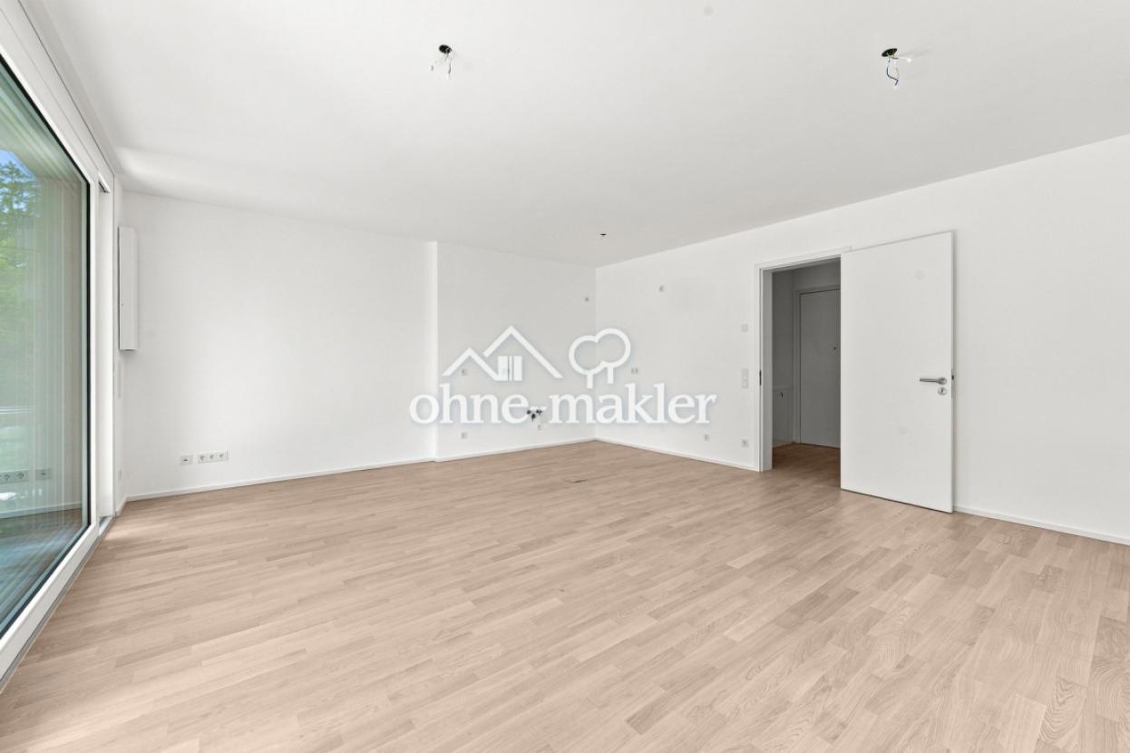 Wohn-/Esszimmer, Küche