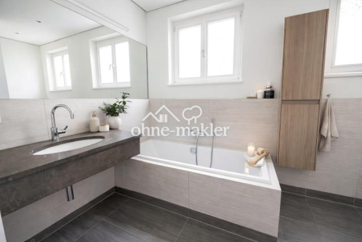 Master-Badezimmer 1.Sicht