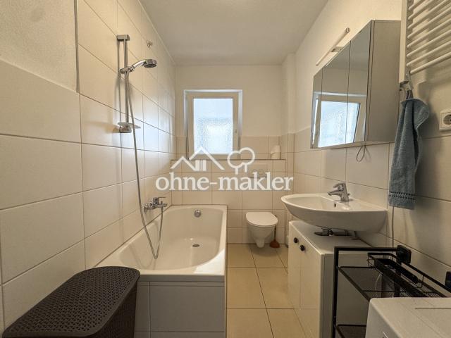 modernes Badezimmer 