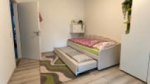 Schlafzimmer (digital aufgeräumte Darstellung)