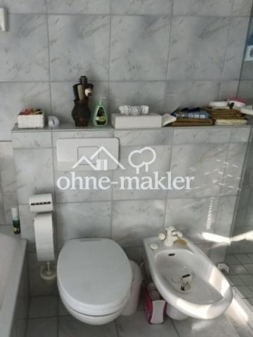 Badezimmer Toilette und Bidet