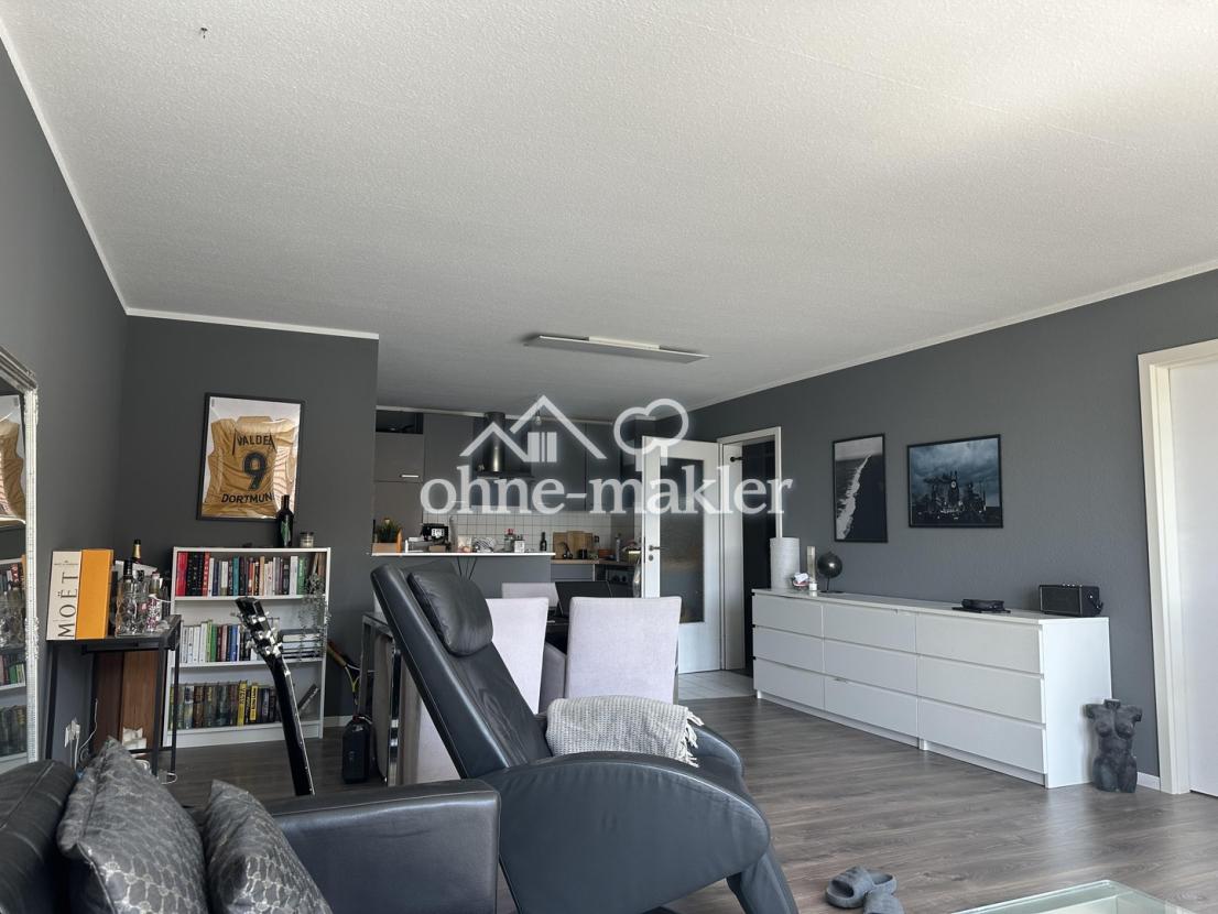 Wohnzimmer Blickrichtung Küche