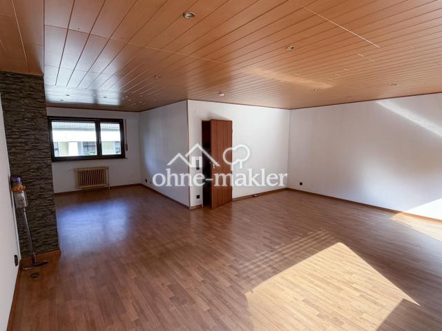 Wohnzimmer im EG (Ansicht 2)