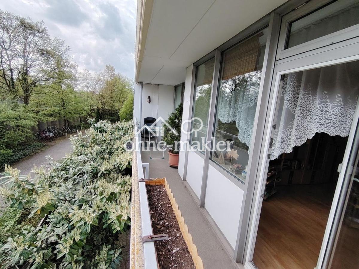 Südbalkon über zwei Zimmer