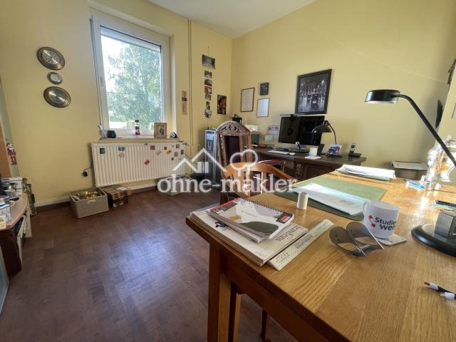 Arbeitszimmer
