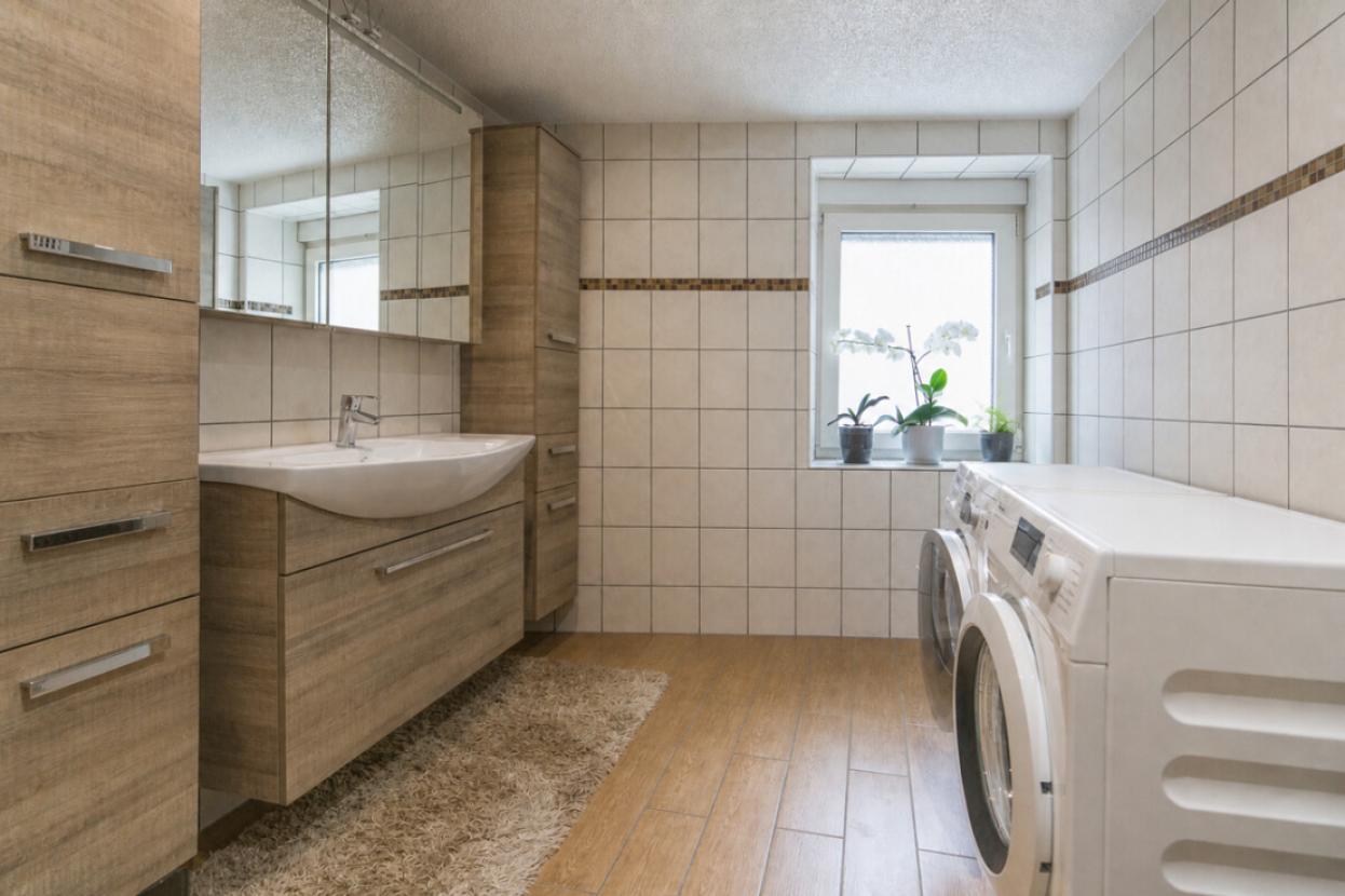 Tageslichtbadezimmer EG