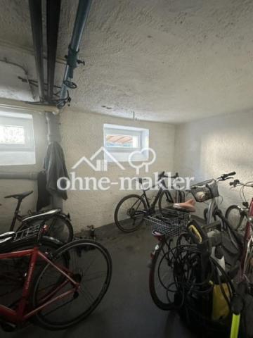 Fahrrad- und Skikeller