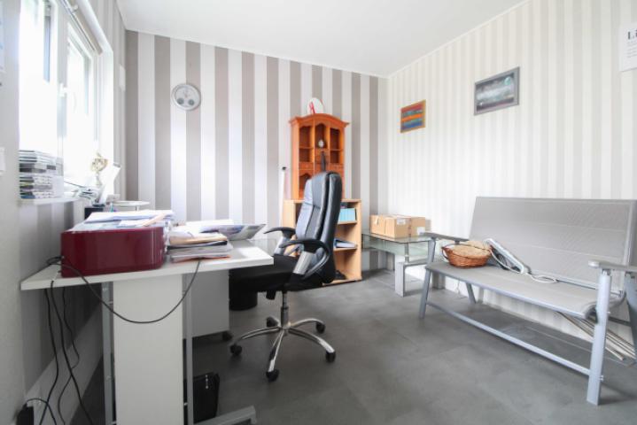 Arbeitszimmer
