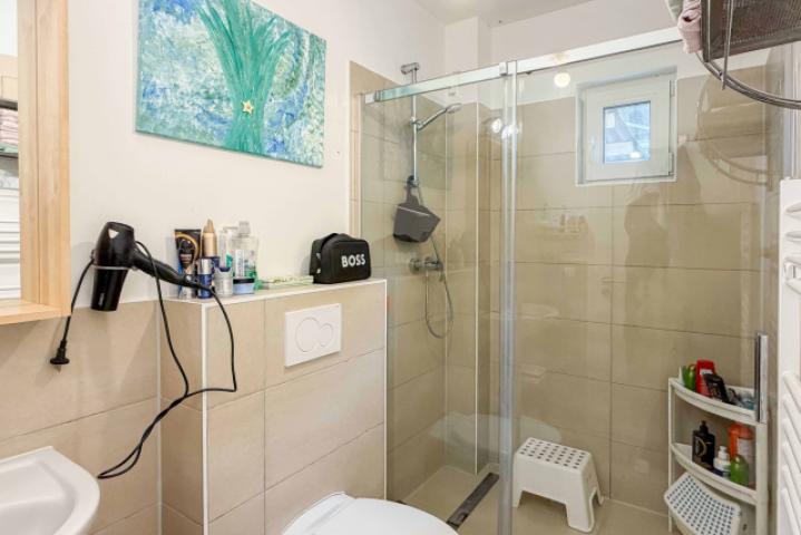 Badezimmer EG