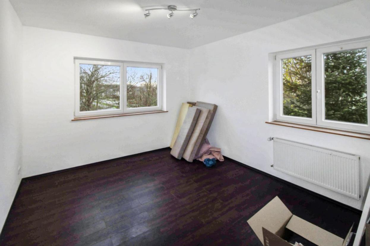 Schlafzimmer 2 OG