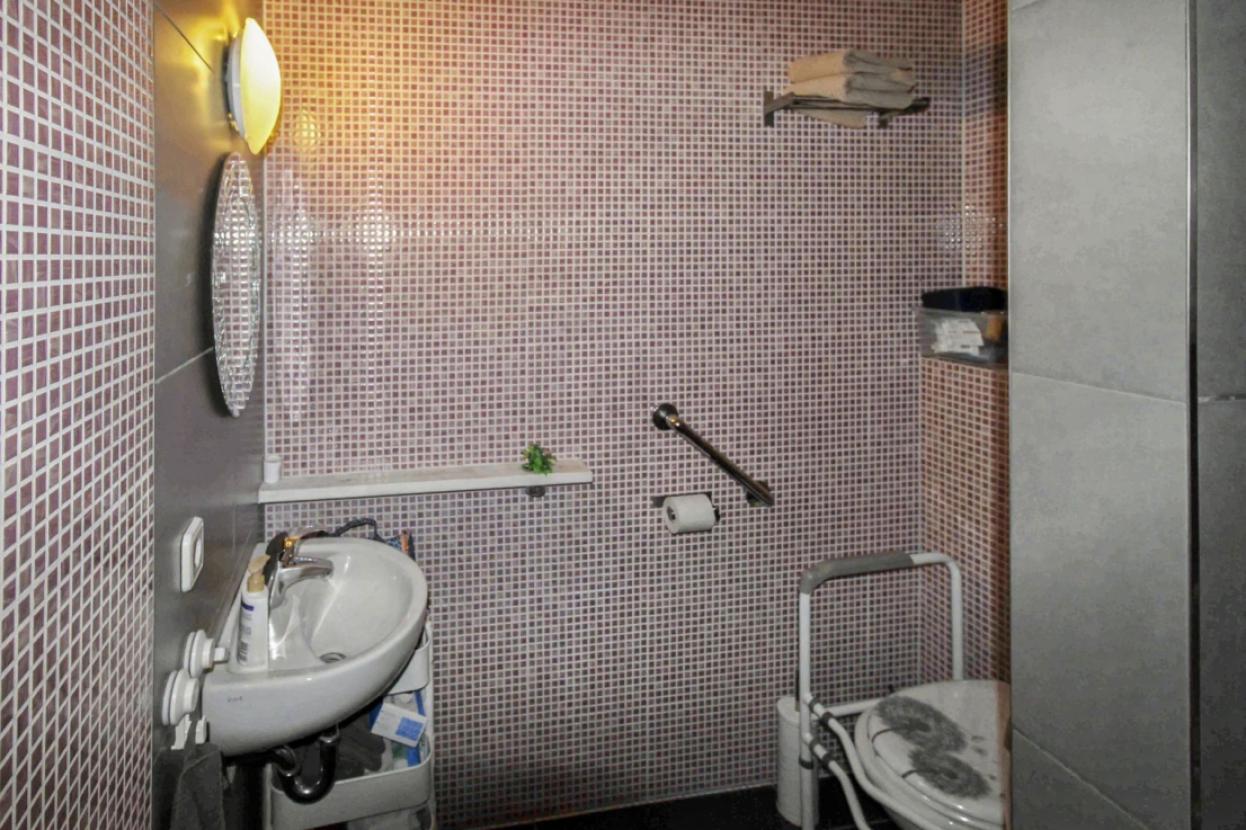 Gäste WC mit Dusche