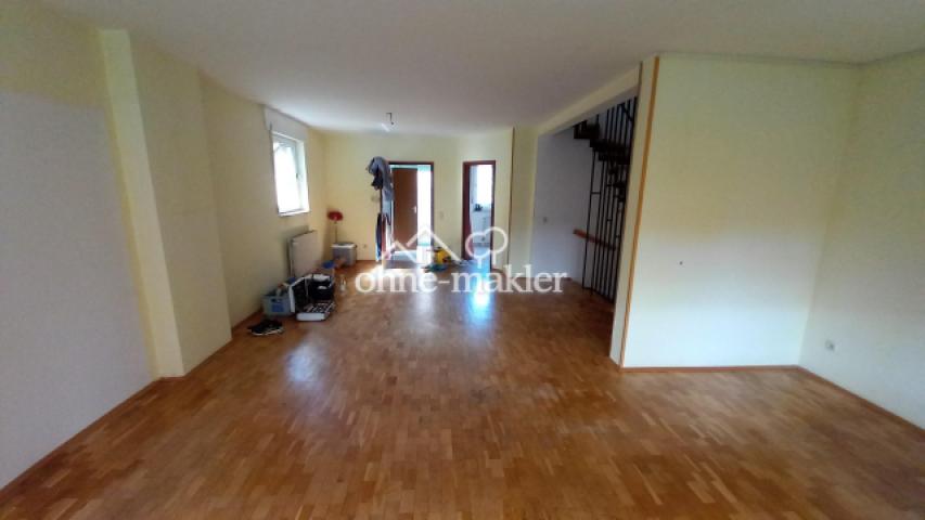 Wohn-, Esszimmer Erdgeschoß