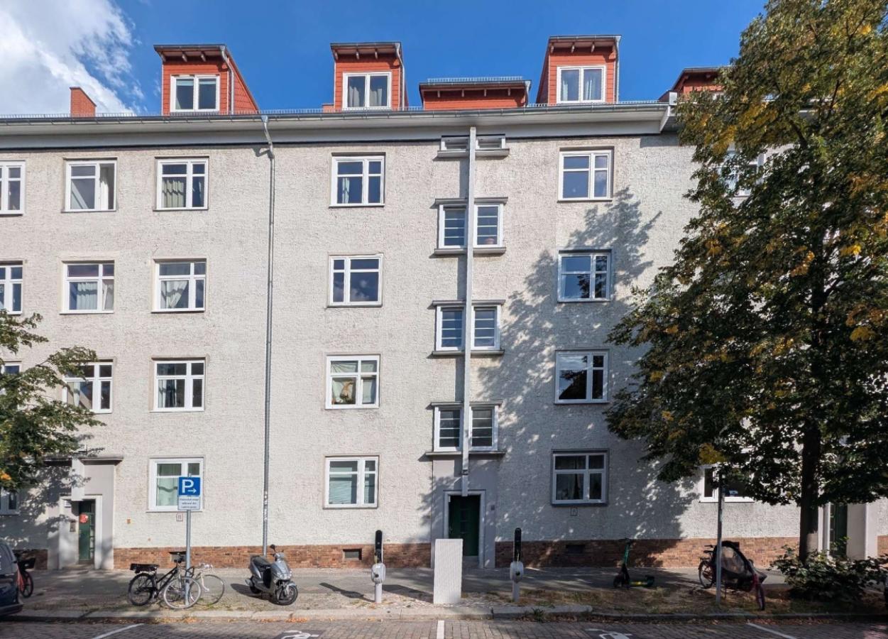 Straßenansicht