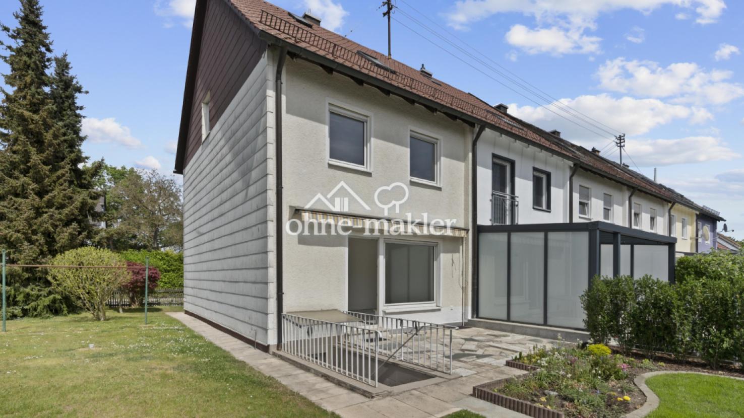 Südseite mit Garten