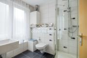 Badezimmer DG