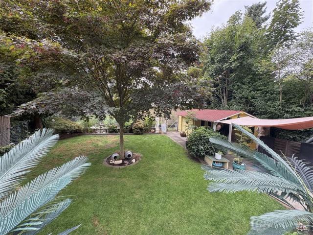 Eignere Garten samt Gartenhütte