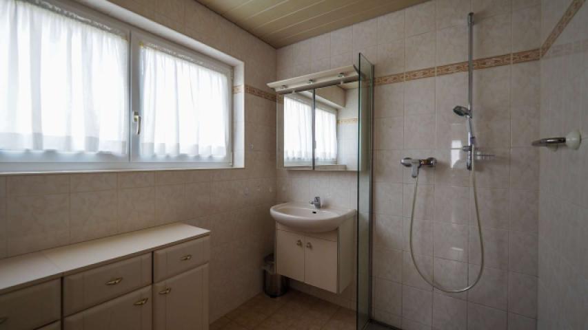 Badezimmer EG