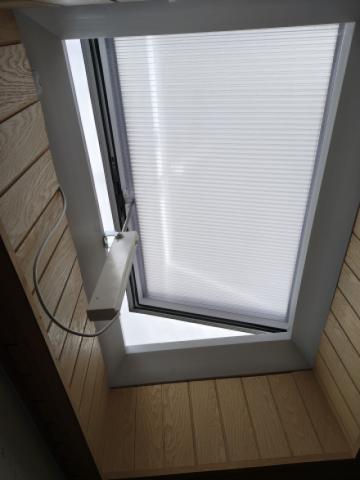 Elektrisches Dachfenster
