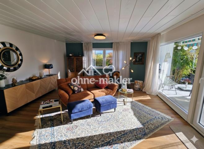 Großzügiges Wohnzimmer