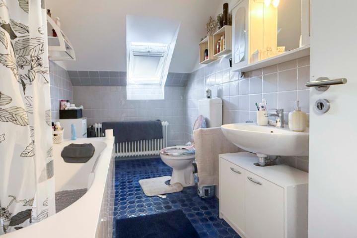 Badezimmer DG