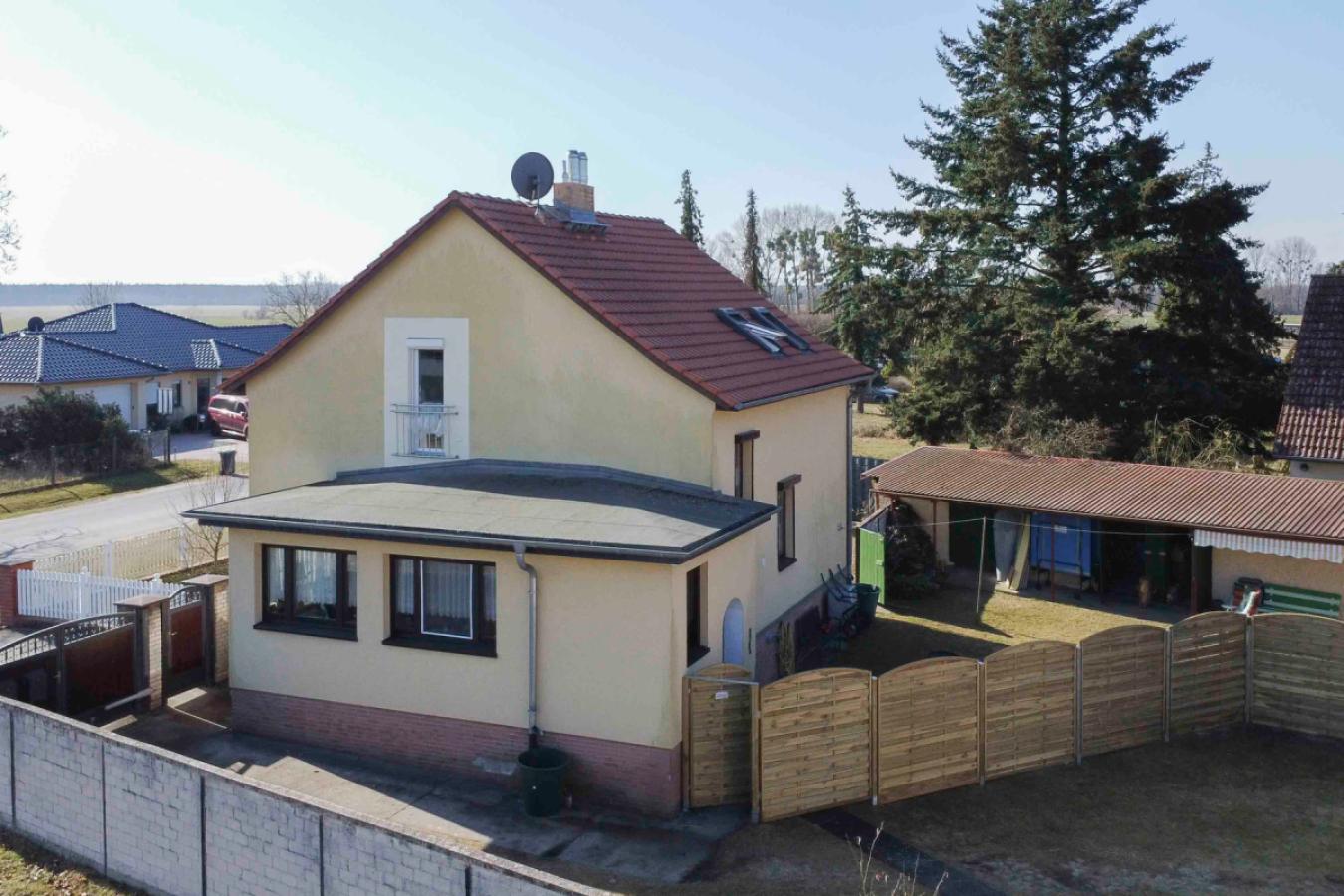 Ansicht Giebel & Innenhof