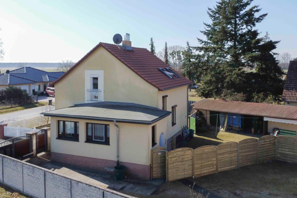 Ansicht Giebel & Innenhof