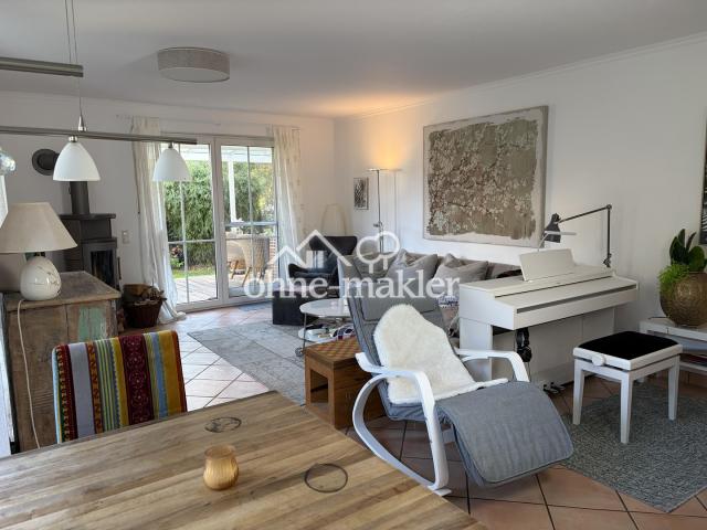 Wohnzimmer real mit Ofen