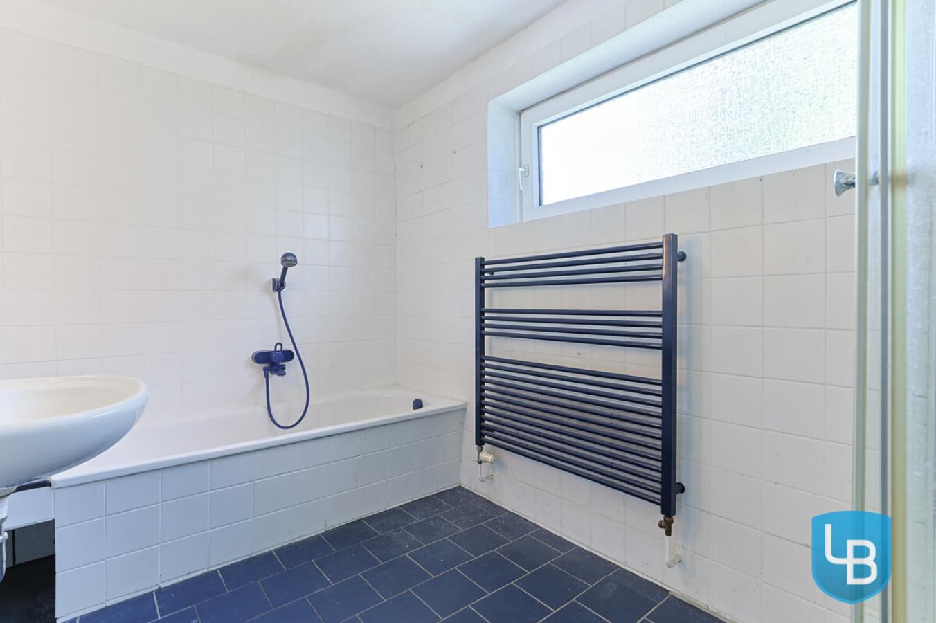 Badezimmer 1. OG