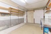 Garage mit Werkstatt